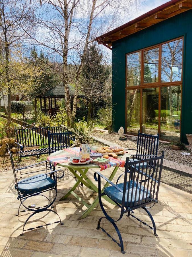 Bed and Breakfast Daiconi Boutique House Minis Экстерьер фото